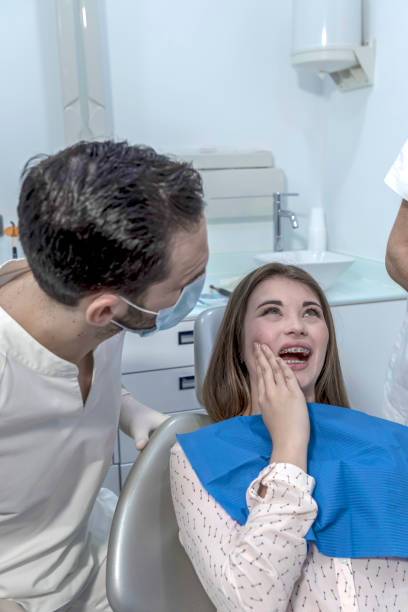 Best Cracked Tooth Emergency Dentist  in Haskins, OH